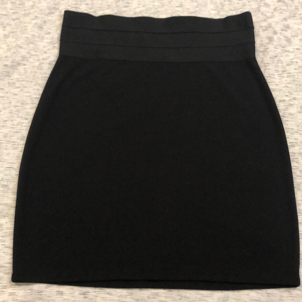 Max Studio Pencil Skirt